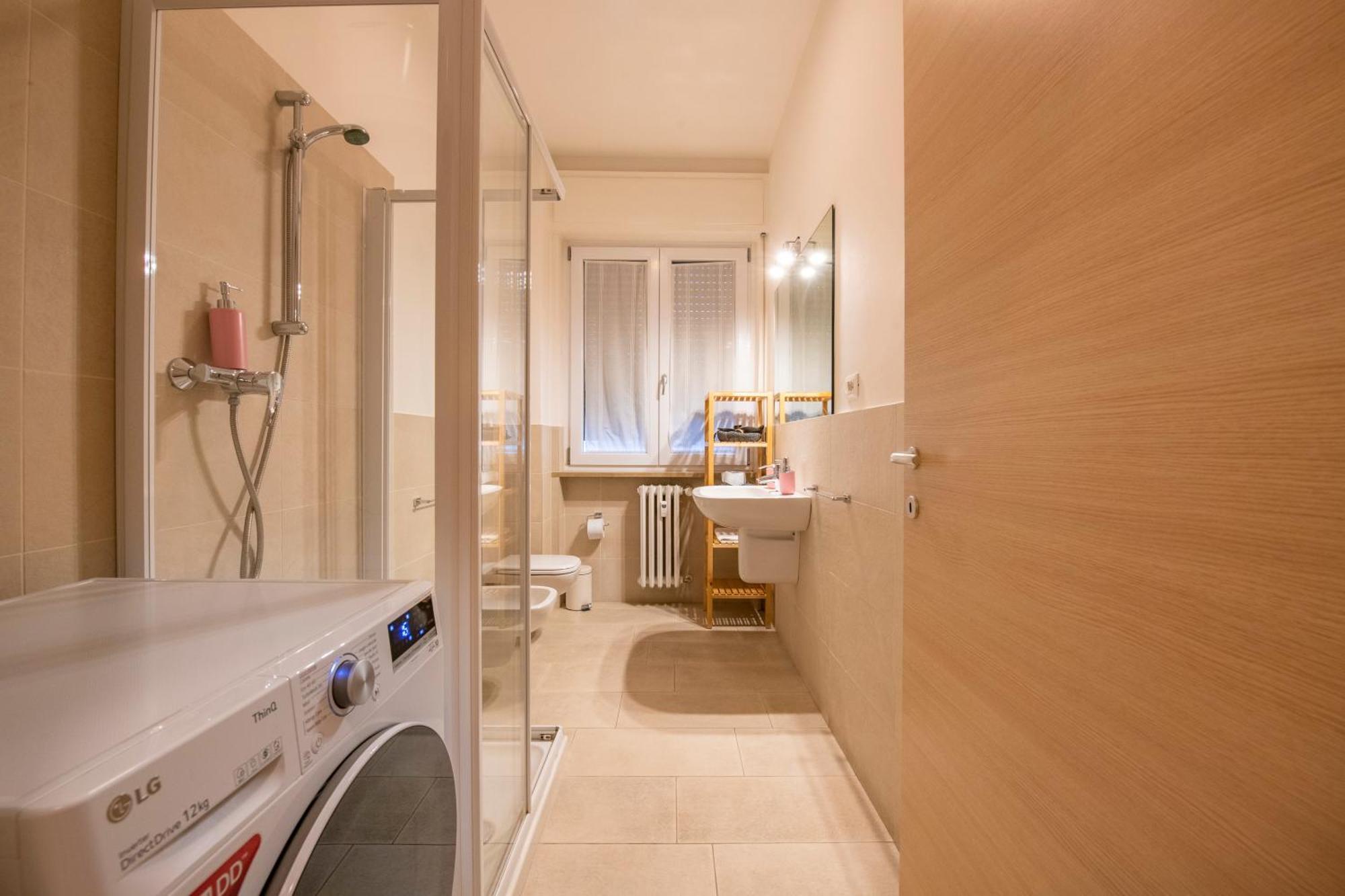 Borgo Trento Home, Incantevole Appartamento Verona Buitenkant foto