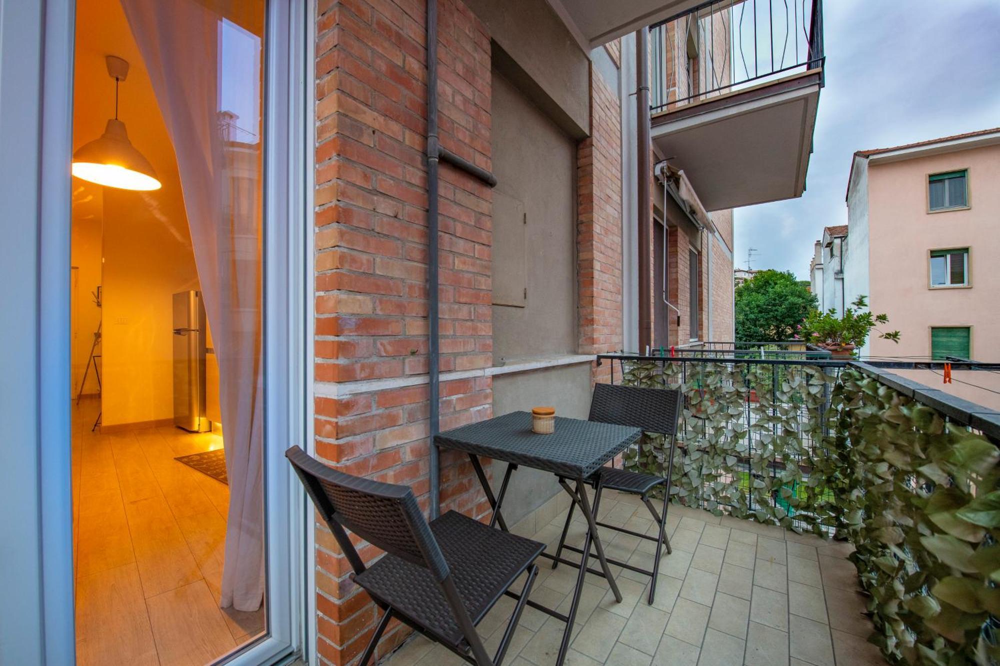 Borgo Trento Home, Incantevole Appartamento Verona Buitenkant foto